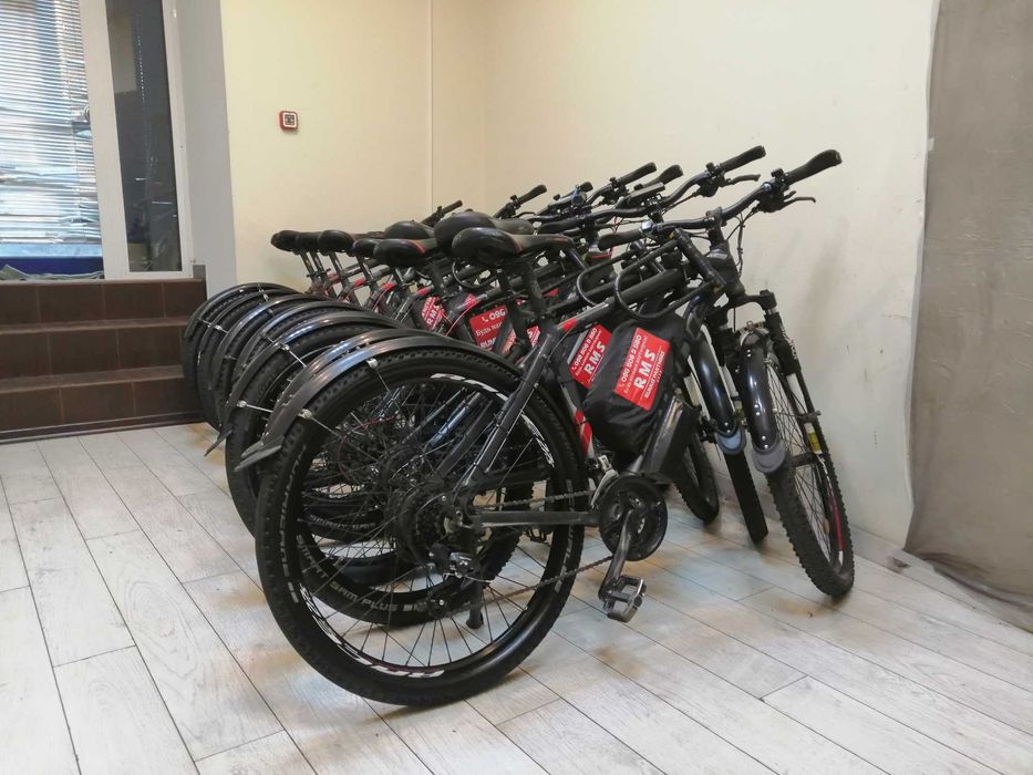 Парк електровелосипедів у майстерні Велоборода